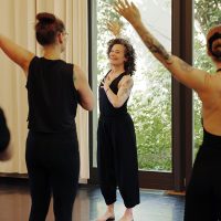 Yoga Beat Fusion aka Yoga on Beat mit Barbara Pascaly im EDEN in Berlin.